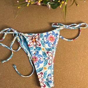 NASTY GAL BANDEAU STRAPPY TIE BIKINI SIZE 2